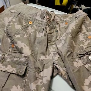 Men's True Religion jeans size 36 inseam 34 camouflage Grey